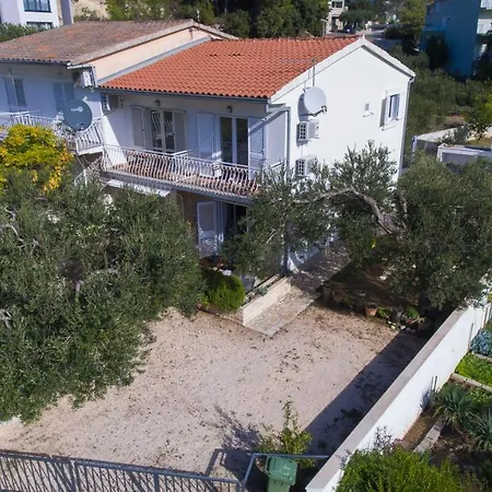 Ivic Apartmán *